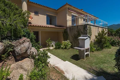 Villa moderna con piscina privata