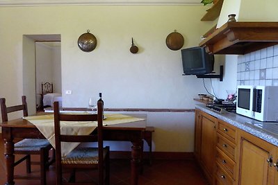 Apartament z basenem w urokliwym średniowiecz...