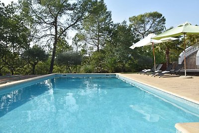 Modern ingerichte Provençaalse woning