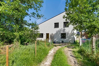 Wohnung bei Brüssel mit privatem Garten
