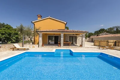 Villa in Vrsar mit Schwimmbecken