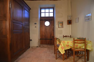 Ferienhaus am Waldrand in Lerné