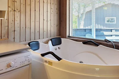 8 Personen Ferienhaus in Nexø-By Traum