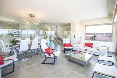Luxury villa in Mallorca with indoor pool