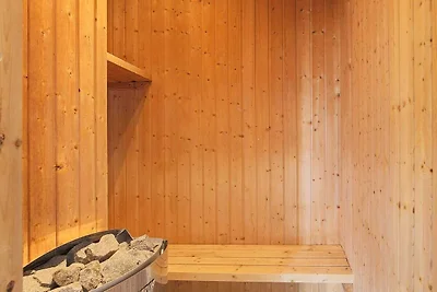 8 Personen Ferienhaus in Væggerløse