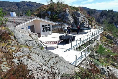 12 persoons vakantie huis in Fitjar