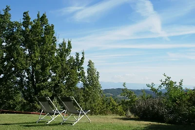Moderna casa vacanze con giardino privato