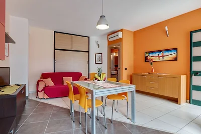 Appartamento vicino al mare con patio