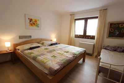 Geräumige Ferienwohnung in Skigebietnähe