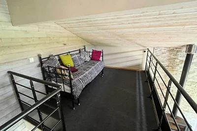 Villa in Hourtin met bos en zwembad