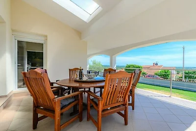 Villa Elisa with pool in Istria