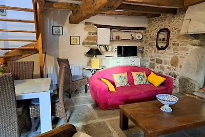 Granieten stenen huis – Guimaec