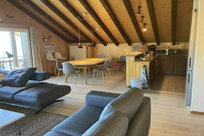 Ruhige Wohnung mit Annehmlichkeiten
