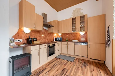 Modernes Ferienhaus in Pinsdorf mit Garten