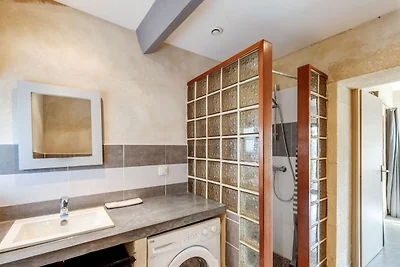Moderne Wohnung in der Nähe der Aïgues Mortes