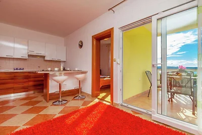 Appartamento a Dramalj con piscina