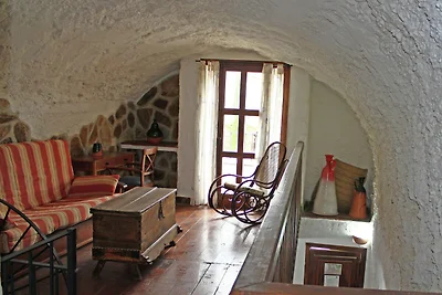 Casa rurale in grotta con piscina