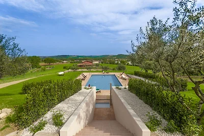 Ferienhaus in San Costanzo mit Pool
