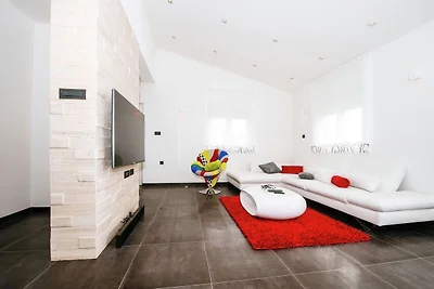Luxuriöse Ferienwohnung in Zadar mit Garten