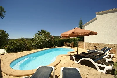 Accogliente casa vacanze con piscina privata