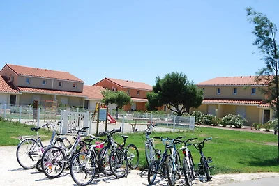 Buntes Ferienhaus mit Garten im mediterranen...