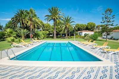 Geräumiges Ferienhaus in Cambrils mit...