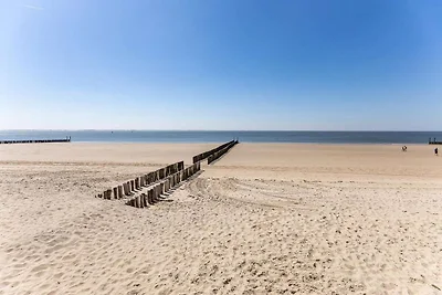 Strandhaus mit Meerblick in Dishoek