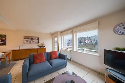 Lichtdurchflutete Wohnung in Strandnähe