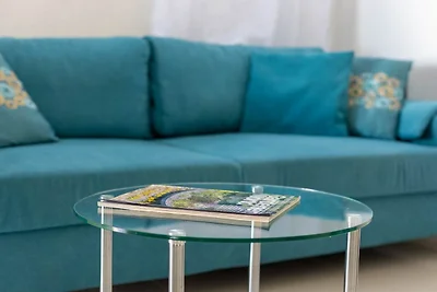 Villa Blanka - Six Bedroom Villa with Swimmin...