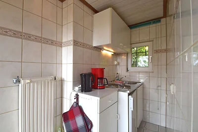 Incantevole bungalow con giardino a Tabarz