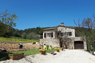 Maison de vacances cosy à Montclus avec riviè...