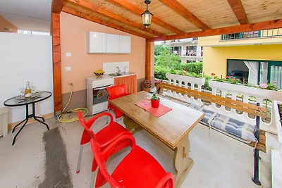Apartments Anita-Triple room with terrace