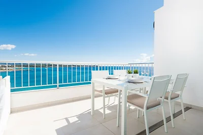Luisamar Sea View - Apartamento En S'illot