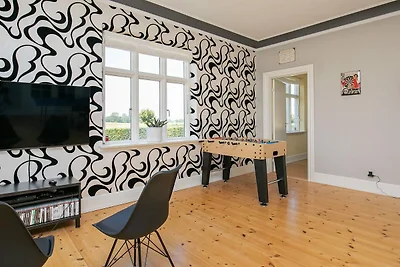 12 Personen Ferienhaus in Nyborg