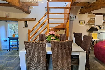 Granieten stenen huis – Guimaec