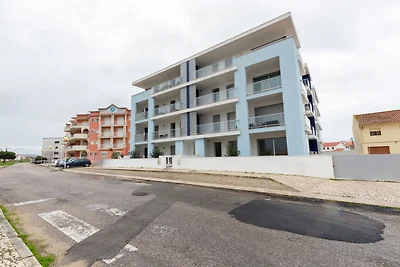 Wohnung in Sדo Martinho do Porto