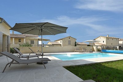 Villa de luxe à Uzès avec piscine privée