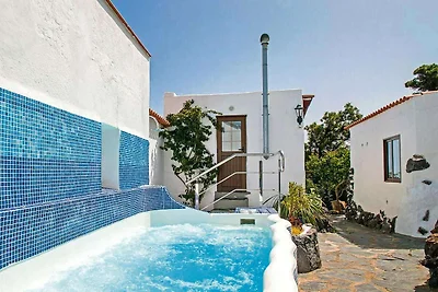 Wohnung in El Tanque mit Garten