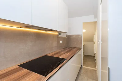 Apartment Nikolica - Two Bedroom Apartment wi...