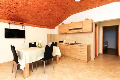 One Bedroom Apartment 2