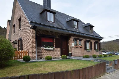 Schöne Villa in La Roche-en-Ardenne