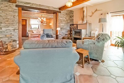 Vakantiehuis in Lierneux met tuin