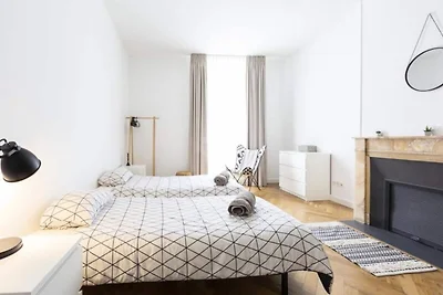 Modernes Apartment in der Rue Antibes...