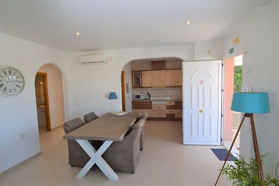 Charmante Villa mit privatem Pool