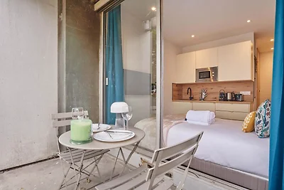 Suite met balkon en airconditioning - Eiffelt...