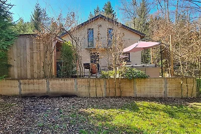 Einladendes Ferienhaus in Durbuy mit Sauna