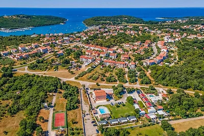 Appartement in Banjole, vlakbij het eiland Fr...