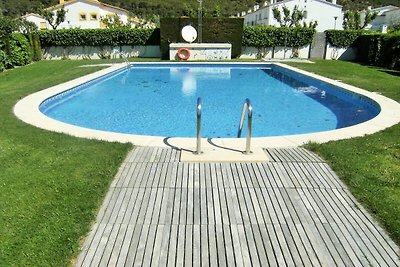 Ferienhaus in Estartit mit Terrasse