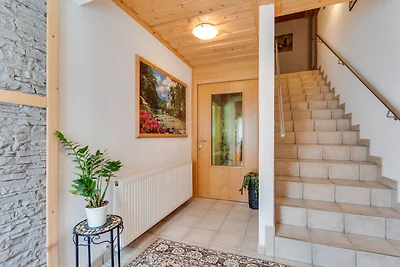 Gerהumige Wohnung in Kappl
