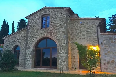 Villa di provincia a Magione con piscina...